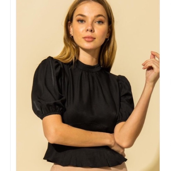Black Puff Sleeve Peplum Top NWT Size Large - Picture 1 of 9